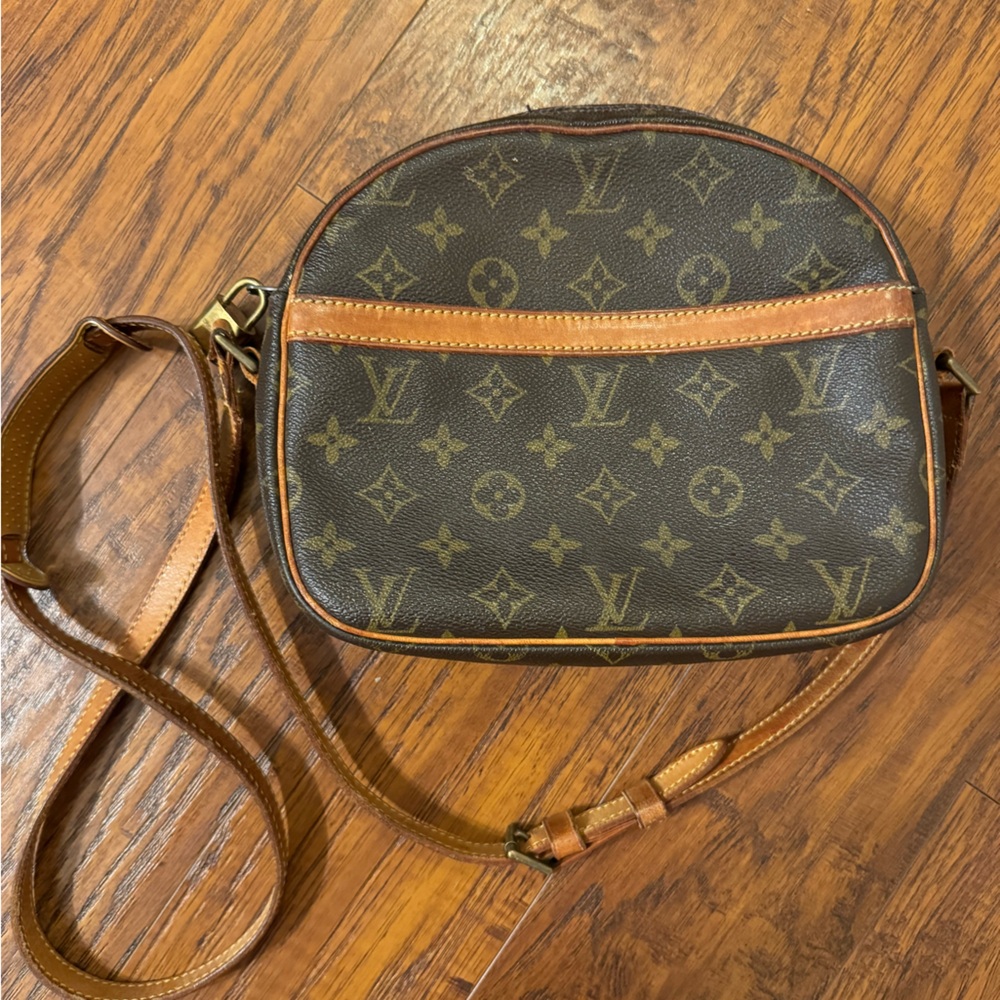 Louis Vuitton Senlis Crossbody Shoulder Bag Monogram Brown with LV lock (no key)
